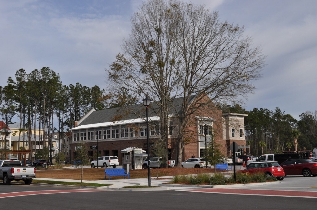 1814 Crowne Commons Way, Johns Island, SC for lease Primary Photo- Image 1 of 26