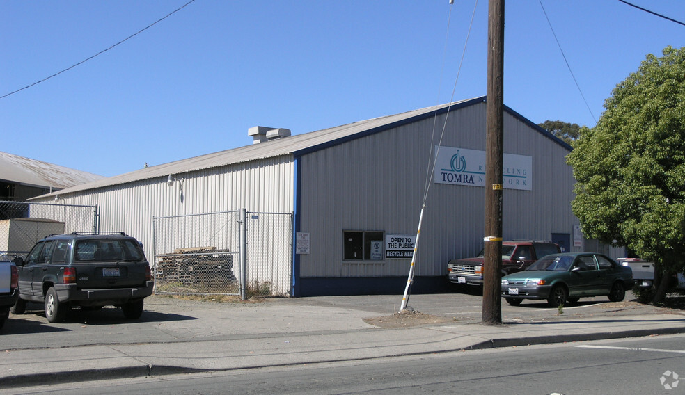 1973 Broadway St, Vallejo, CA for lease - Building Photo - Image 3 of 5