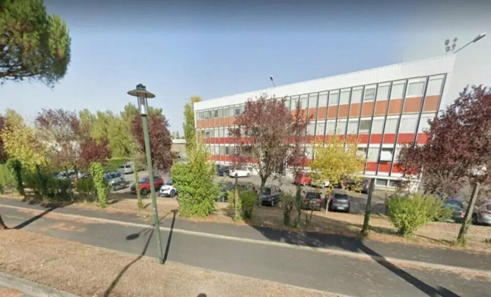 Flex in Brive-la-Gaillarde for lease Building Photo- Image 1 of 6