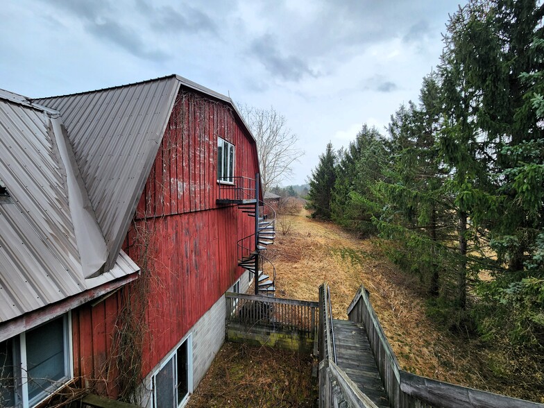 303 Gunderman Rd, Spencer, NY for sale - Building Photo - Image 3 of 25
