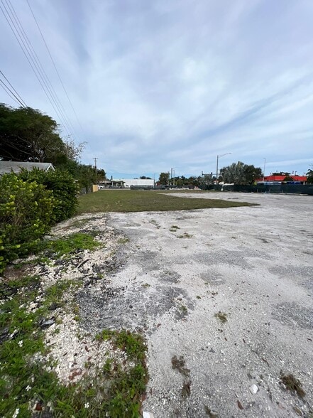 1237 NE 4th Ave, Fort Lauderdale, FL for sale - Building Photo - Image 3 of 15