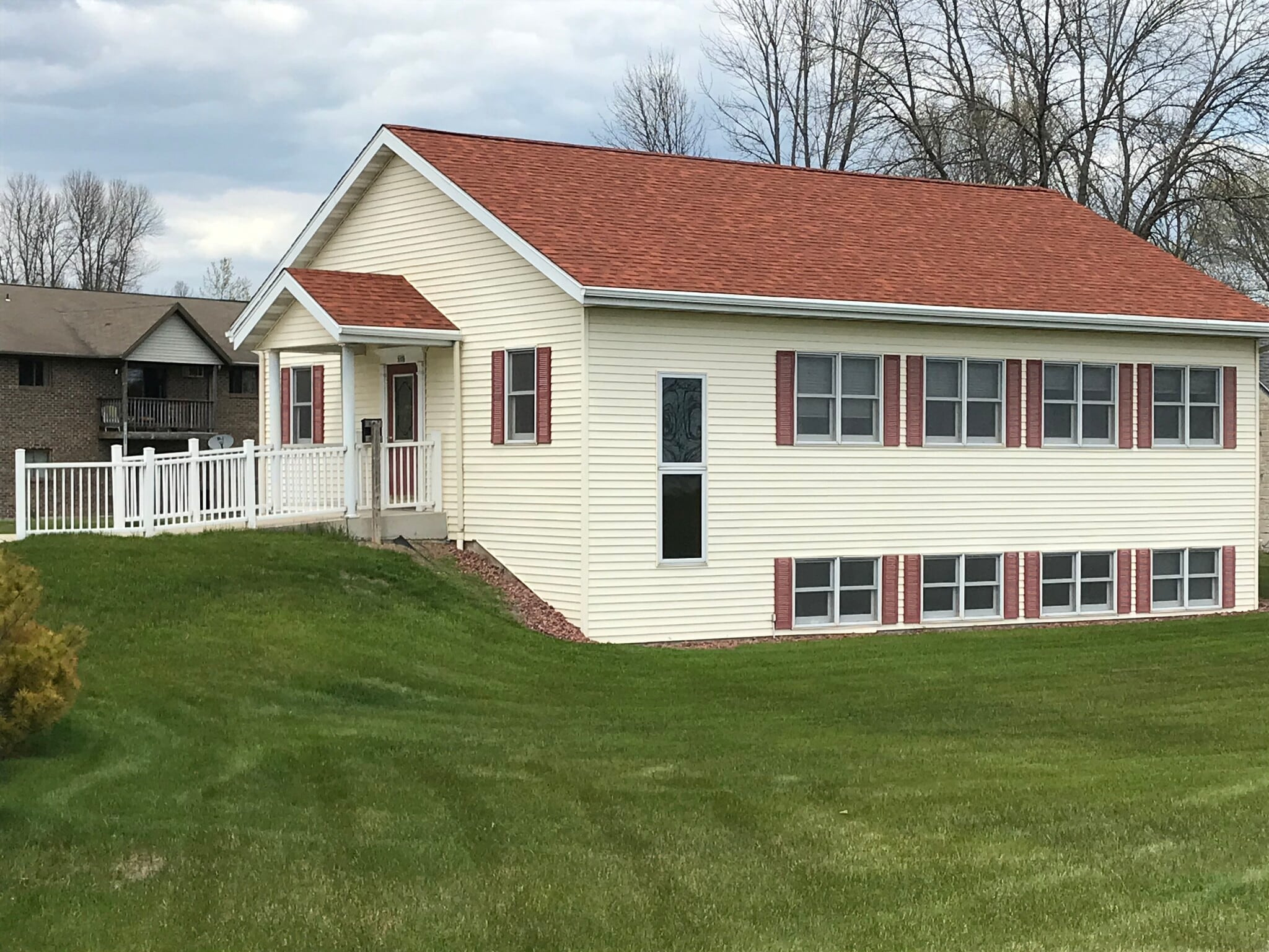 117 Gardner St, Two Rivers, WI for sale Building Photo- Image 1 of 1