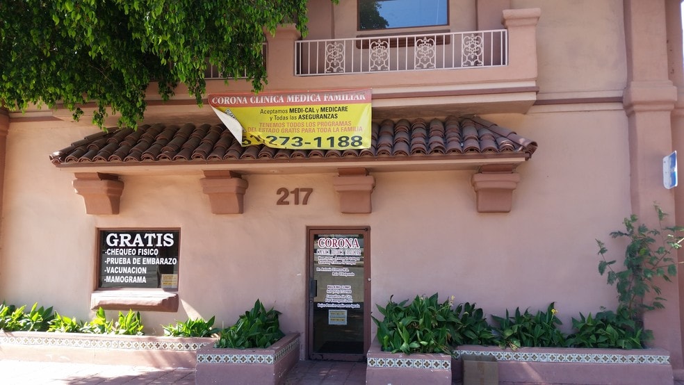 217-219 E 3rd St, Corona, CA for sale - Building Photo - Image 1 of 1