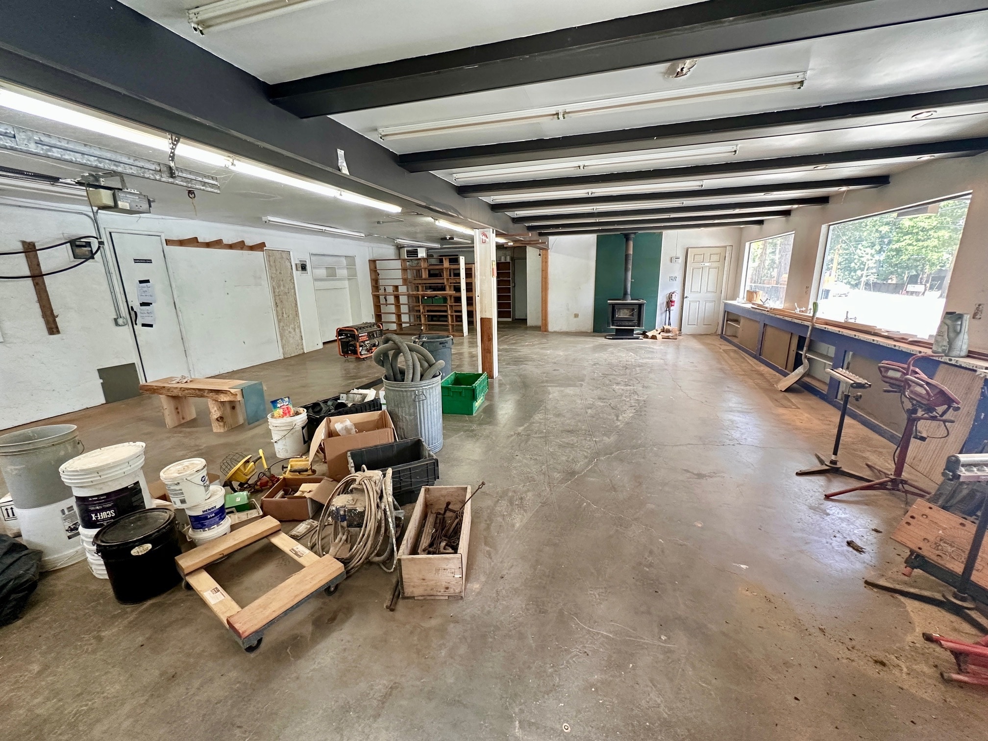 7062 W Lake Blvd, Tahoma, CA for lease Interior Photo- Image 1 of 5