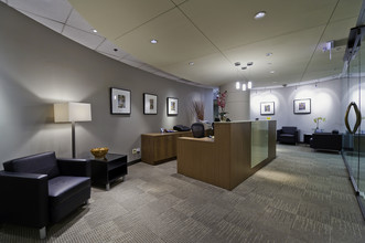 5600 N River Rd, Rosemont, IL for lease Interior Photo- Image 2 of 7