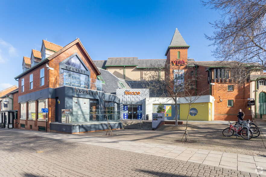 100 Castle Quarter, Norwich for sale - Primary Photo - Image 1 of 12