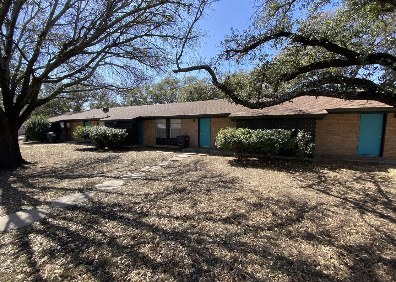 2030 Menard Hwy, Brady, TX 76825 Multifamily for Sale