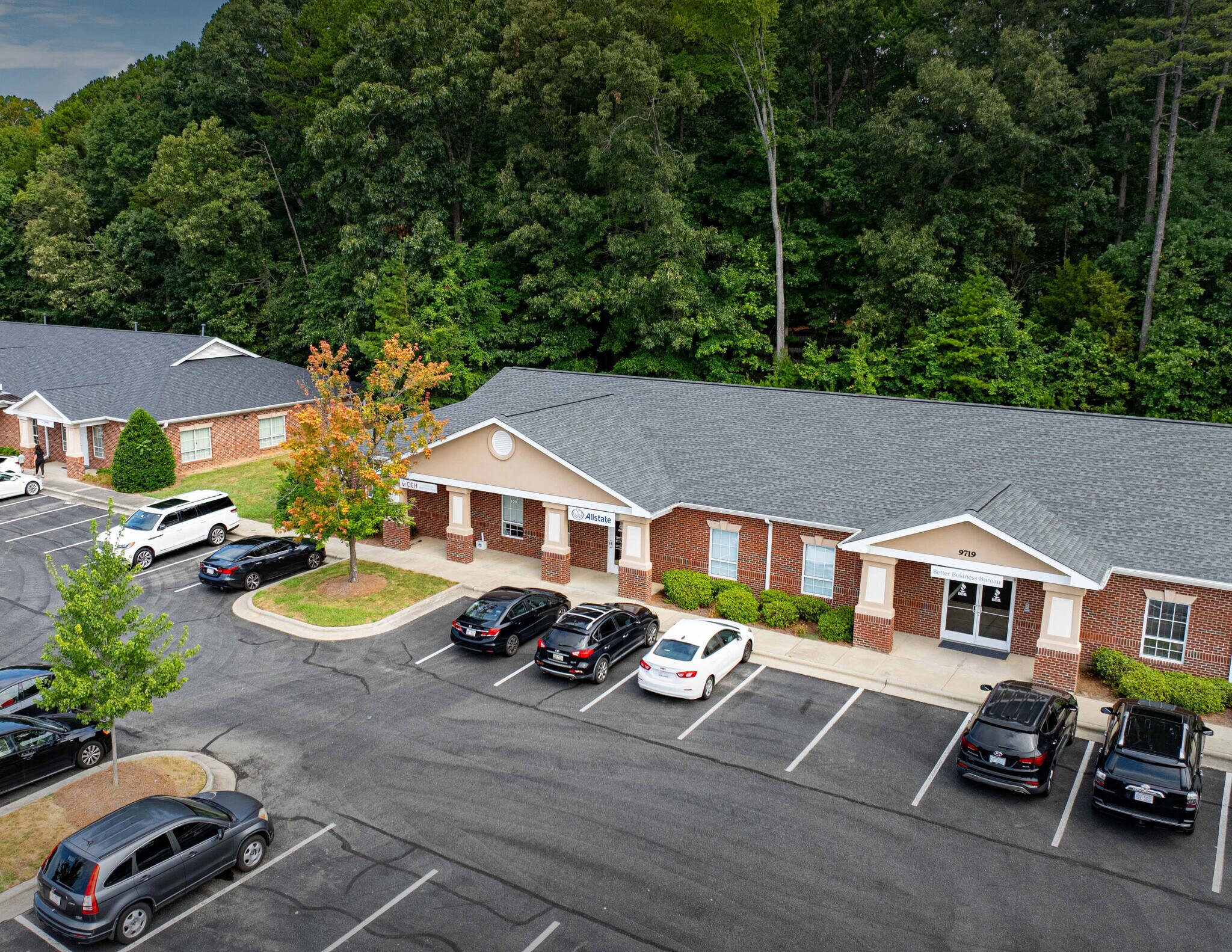 9719 Northeast Pky, Matthews, NC for sale Primary Photo- Image 1 of 1