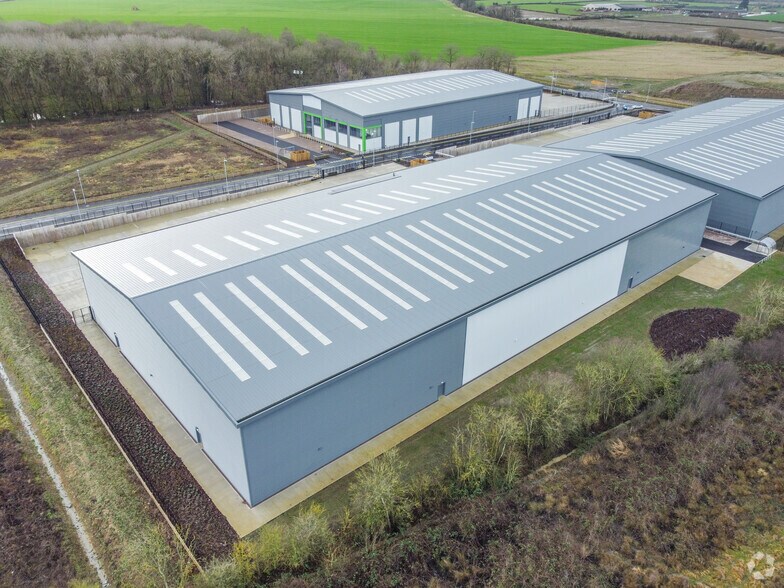 Conference Way, Evesham for lease - Aerial - Image 3 of 6