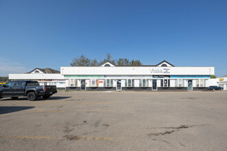 9616 Franklin Av, Fort McMurray, AB for lease Building Photo- Image 2 of 27