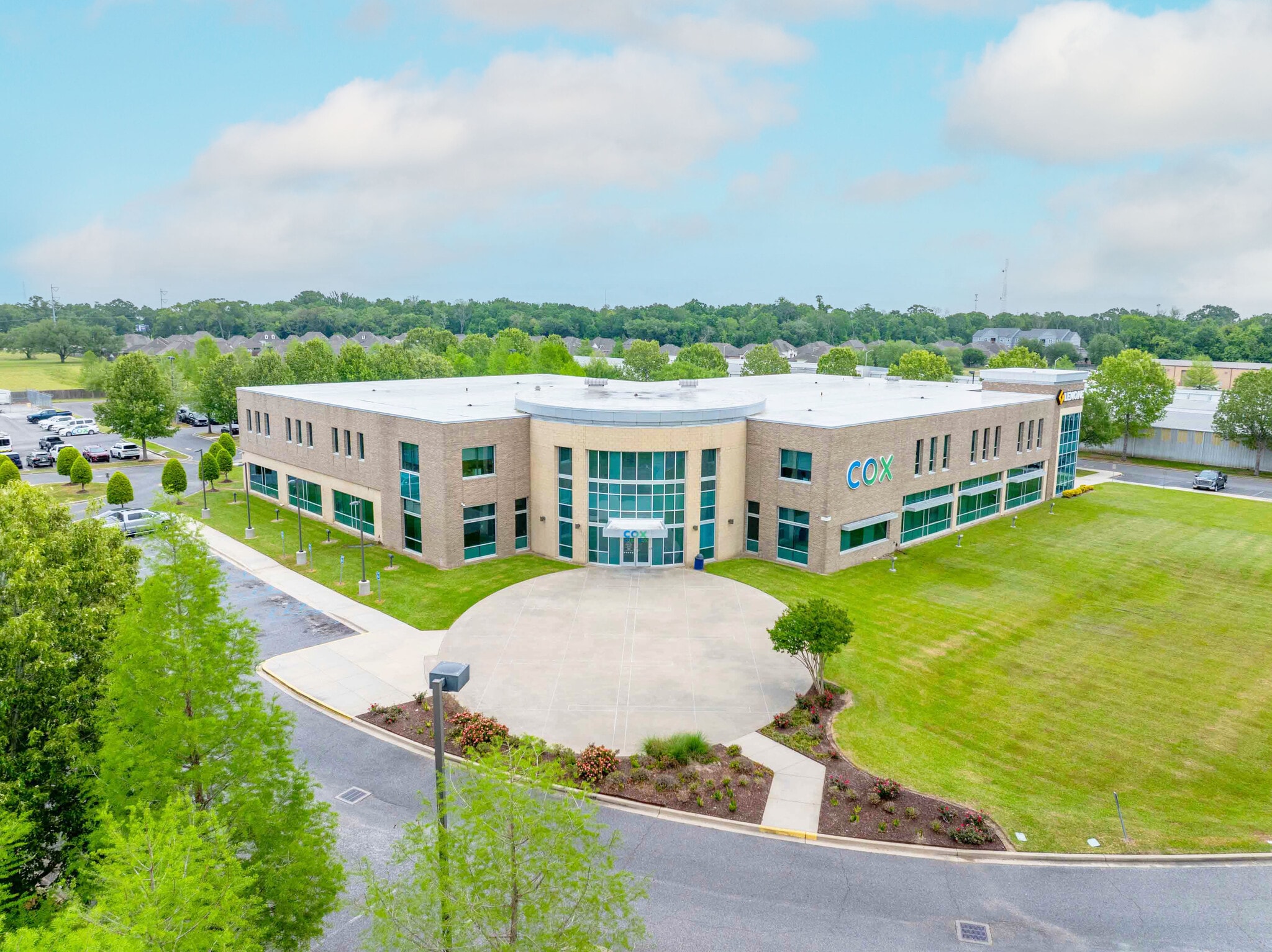 1906 Eraste Landry Rd, Lafayette, LA for sale Primary Photo- Image 1 of 18