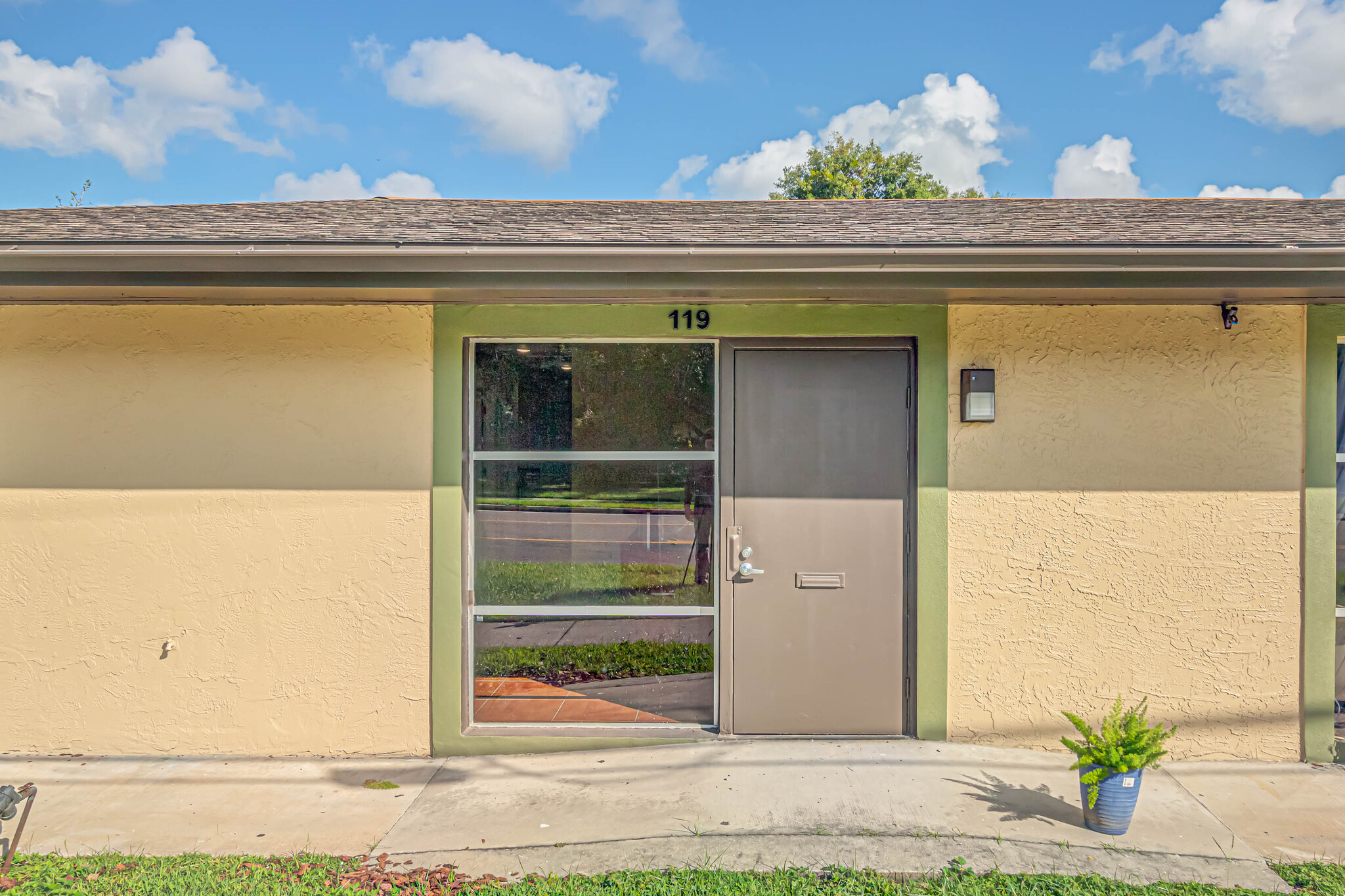 119 W Plymouth Ave, Deland, FL for lease Building Photo- Image 1 of 22