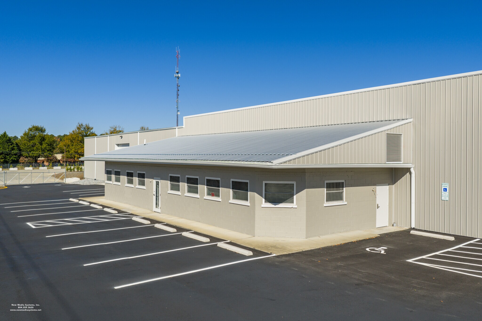 1918 W Virginia Ave, Crewe, VA for lease Building Photo- Image 1 of 18