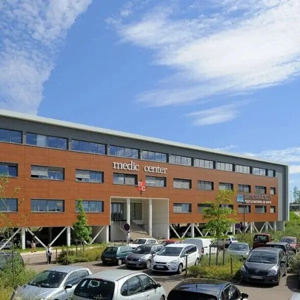 Office in Chalon-sur-Saône for lease - Building Photo - Image 3 of 3