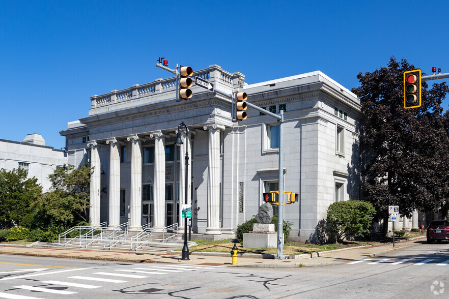 156 Hanover St, Manchester, NH for sale - Building Photo - Image 1 of 26