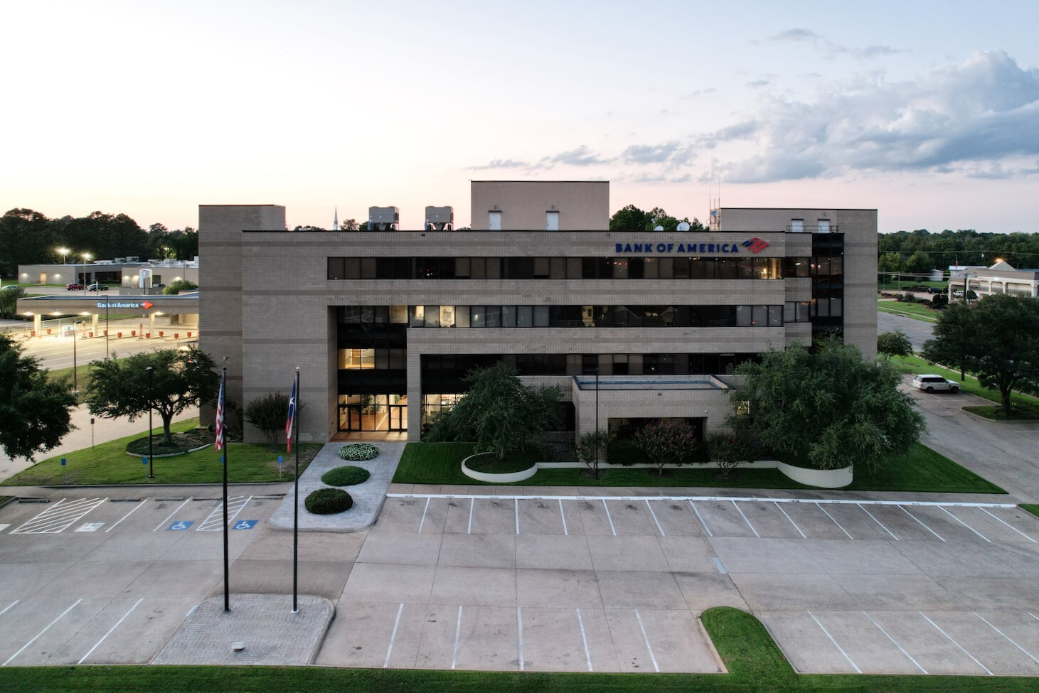 3301 Golden Rd, Tyler, TX for lease Building Photo- Image 1 of 11