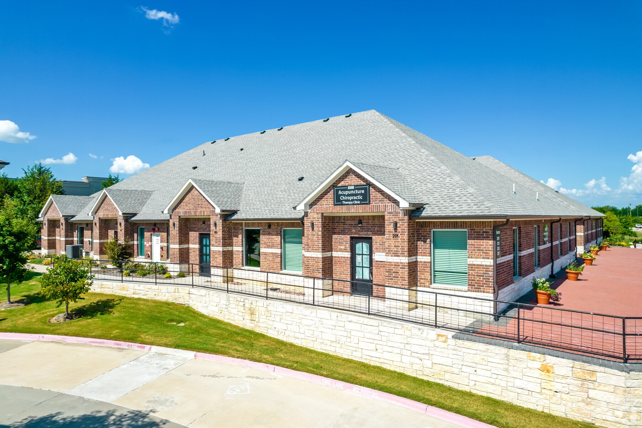 5454 Surrey Path, Frisco, TX for sale Primary Photo- Image 1 of 1