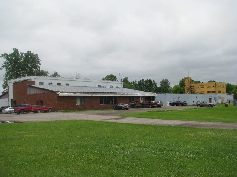 167 Main St, Saegertown, PA for sale - Primary Photo - Image 1 of 1