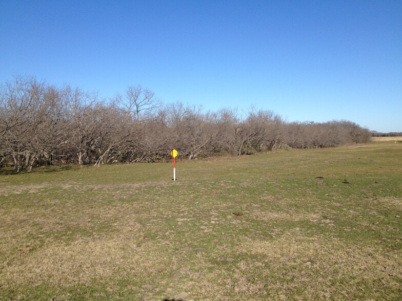 CR4110 CR 4110, Blooming Grove, TX for sale - Other - Image 3 of 3