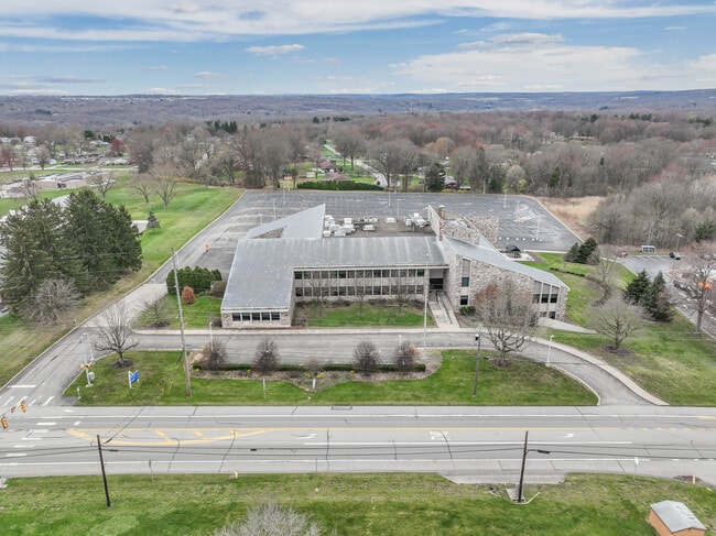 More details for 2501 Wilmington Rd, New Castle, PA - Office for Lease