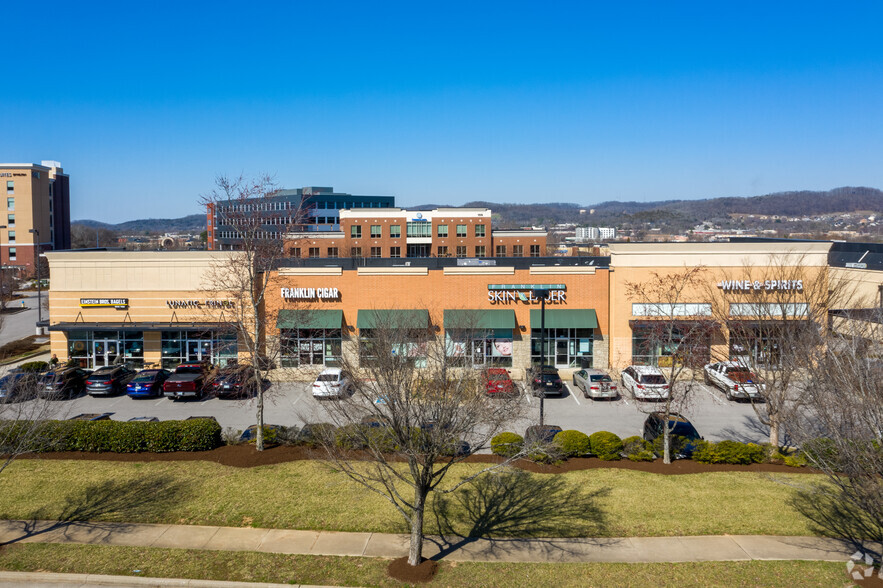 Carothers Pky & Bakers Br Ave, Franklin, TN for lease - Building Photo - Image 3 of 4