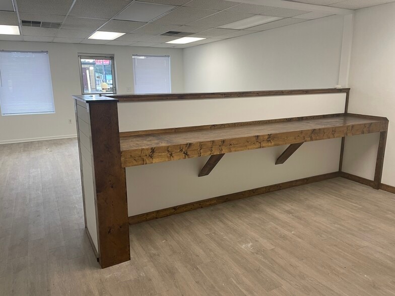 1100-1130 280 Byp, Phenix City, AL for lease - Interior Photo - Image 3 of 11