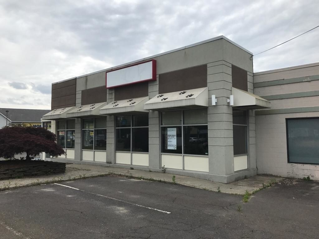 849-851 S Main St, Cheshire, CT for sale Building Photo- Image 1 of 1