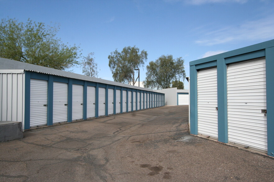 3501 E Van Buren St, Phoenix, AZ for sale - Building Photo - Image 3 of 4