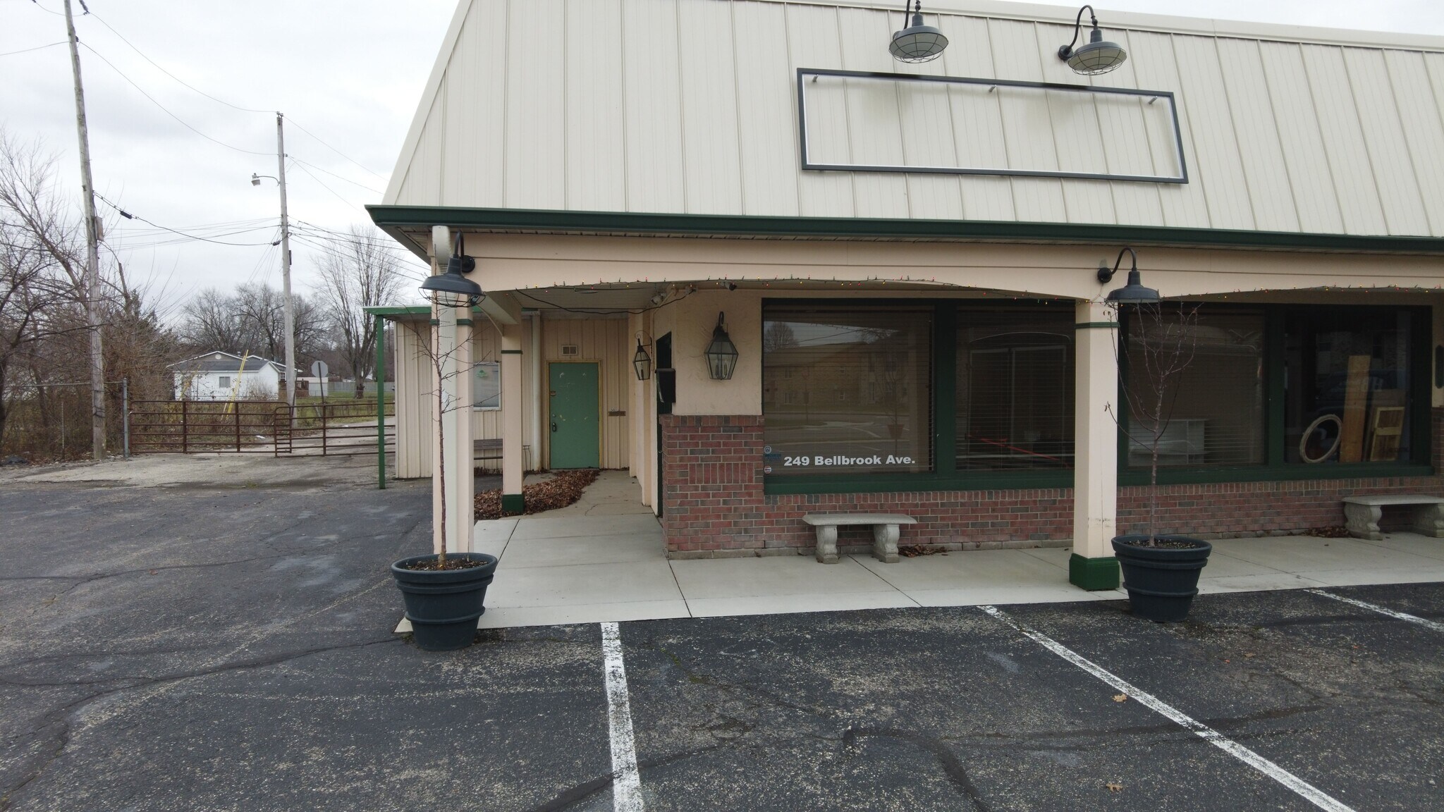 245251 Bellbrook Ave, Xenia, OH 45385 Kennedy Korners Shopping