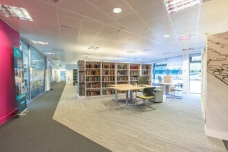 5 Cultins Rd, Edinburgh for lease Interior Photo- Image 2 of 3