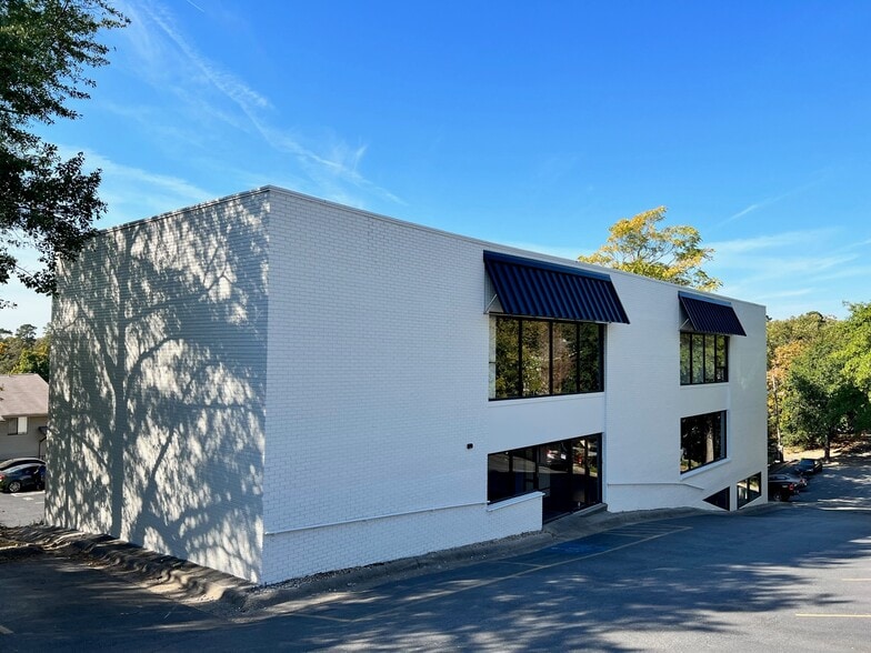 1900 N Bryant St, Little Rock, AR for sale - Primary Photo - Image 1 of 8