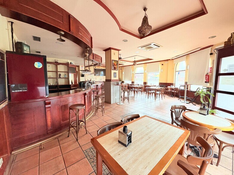 Retail in Camponaraya for sale - Building Photo - Image 2 of 20