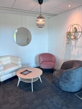 Stangate Cres, Borehamwood for sale Interior Photo- Image 2 of 5