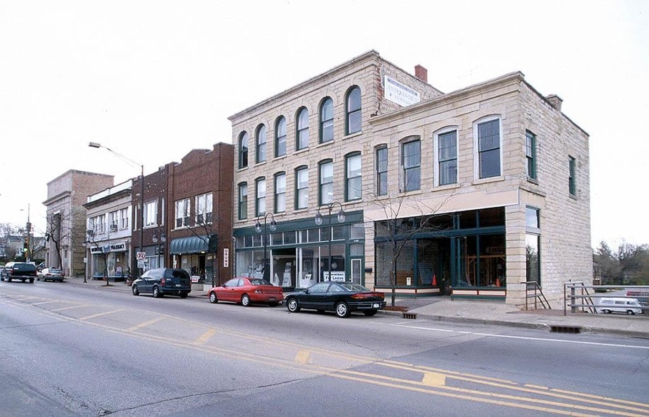 4 E Wilson St, Batavia, IL for sale - Building Photo - Image 1 of 7