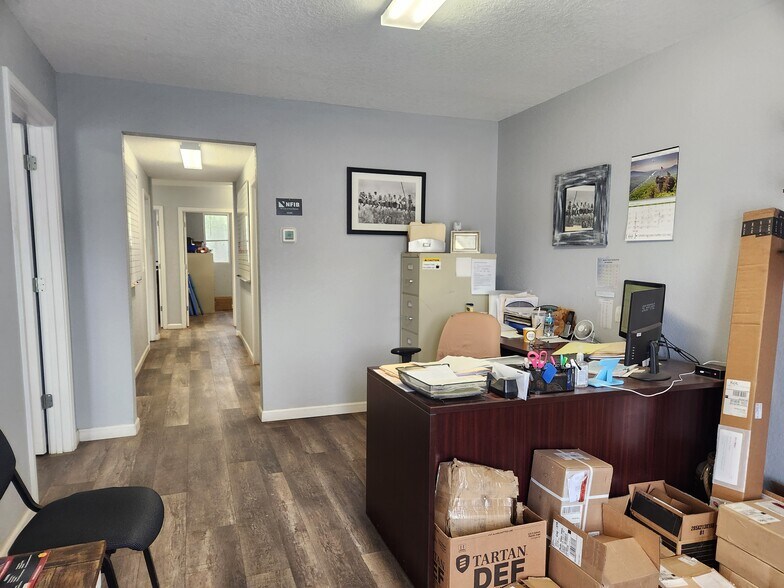 1563 W Cherry St, Jesup, GA for sale - Building Photo - Image 2 of 54