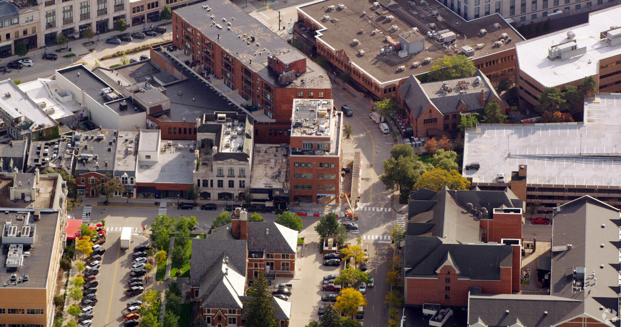 111 E Merrill St, Birmingham, MI 48009 111 E Merrill