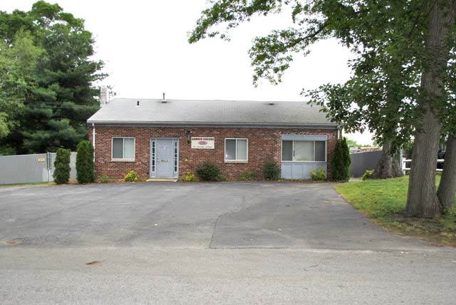 191 2nd Ave, Warwick, RI for sale - Primary Photo - Image 1 of 1