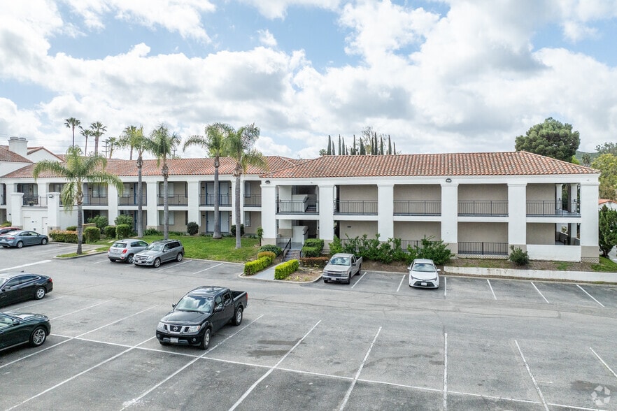 1775 Madera Rd, Simi Valley, CA for sale - Building Photo - Image 3 of 5