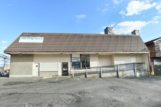 More details for 4143 Main St, Bridgeport, CT - Retail for Sale