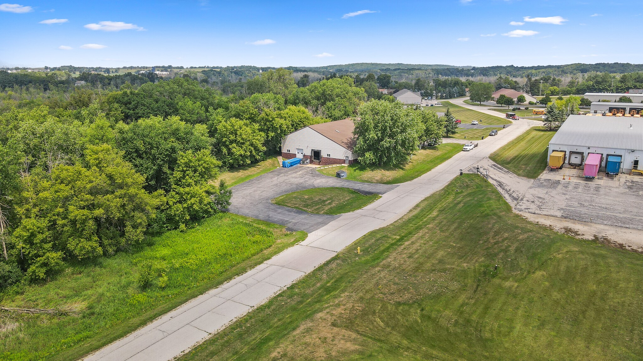 277 Weil Dr, Slinger, WI 53086 Industrial for Sale