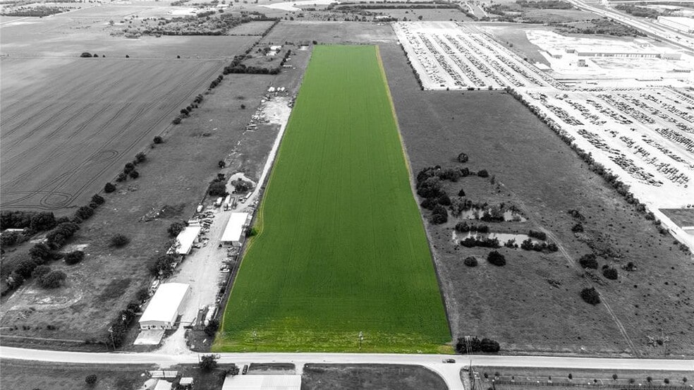 350 Mars rd, Wilmer, TX for sale - Building Photo - Image 2 of 6