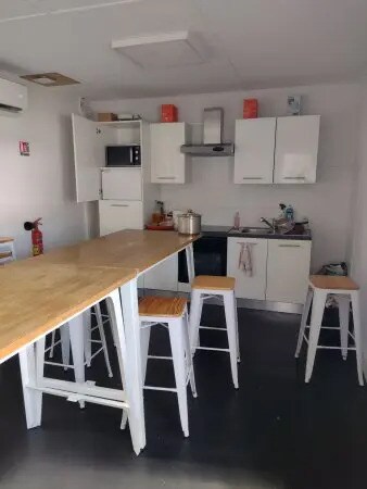 Flex in Perpignan for lease - Interior Photo - Image 3 of 4