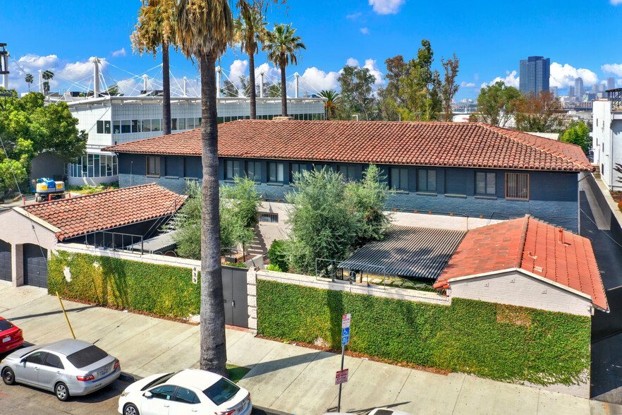 435 S Boyle Ave, Los Angeles, CA for sale - Building Photo - Image 1 of 79