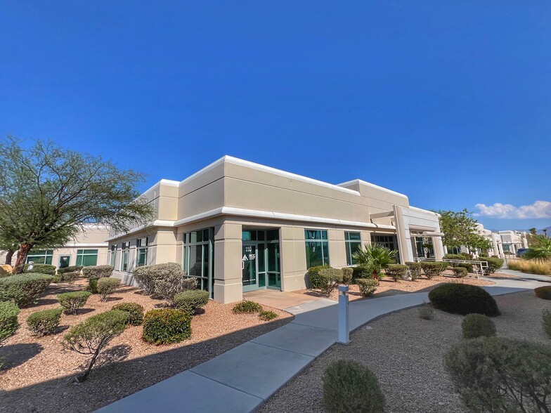 7371 Prairie Falcon Rd, Las Vegas, NV for lease - Building Photo - Image 3 of 22