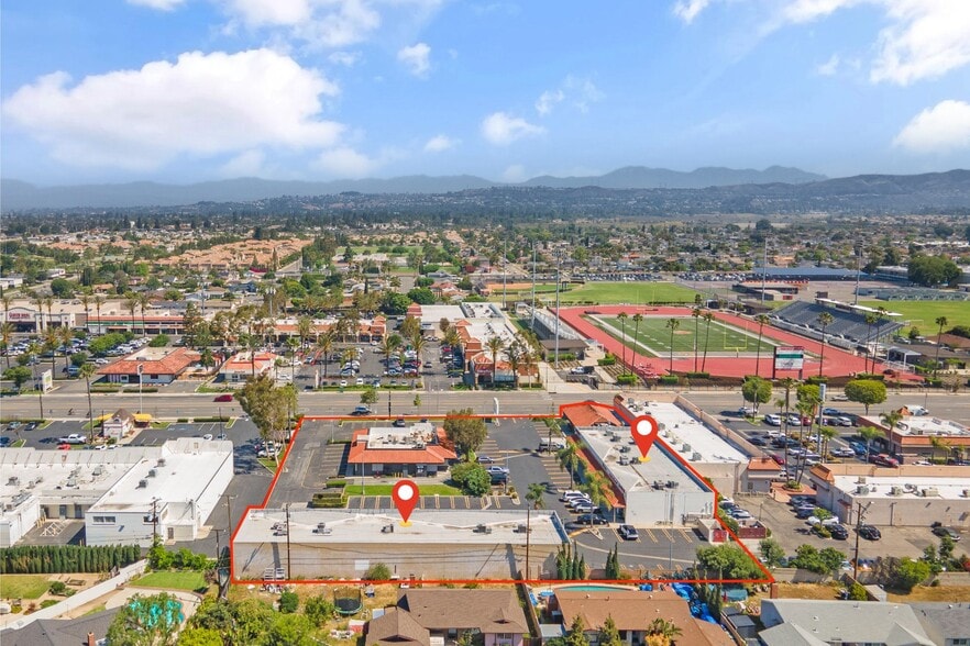 3512-3538 E Chapman Ave, Orange, CA for lease - Building Photo - Image 3 of 15