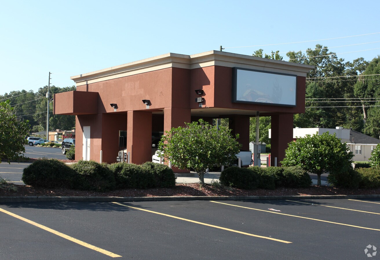 12101236 Thompson Bridge Rd, Gainesville, GA 30501