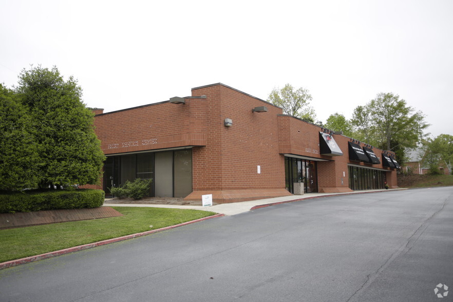 2244 Henderson Mill Rd NE, Atlanta, GA for lease - Building Photo - Image 2 of 23