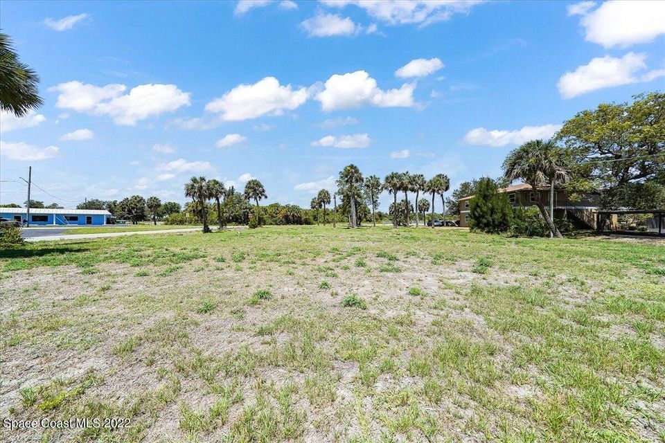 204 W Avenue B, Melbourne, FL for sale Primary Photo- Image 1 of 1