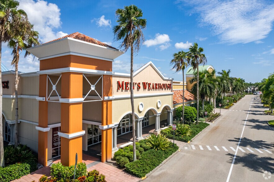 10001016 Immokalee Rd, Naples, FL 34110