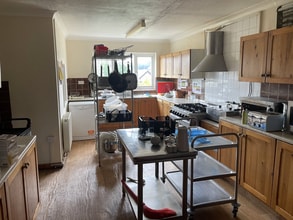 Aston on Clun, Craven Arms for lease Interior Photo- Image 1 of 2